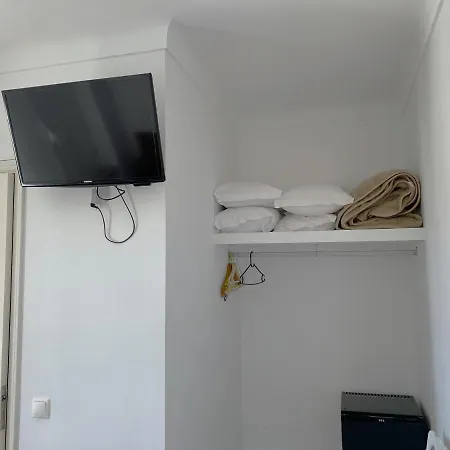 Na Crista Da Onda Pensión 2*